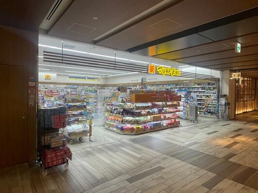 ドラックストア　マツモトキヨシ（ドラッグストア）まで390m