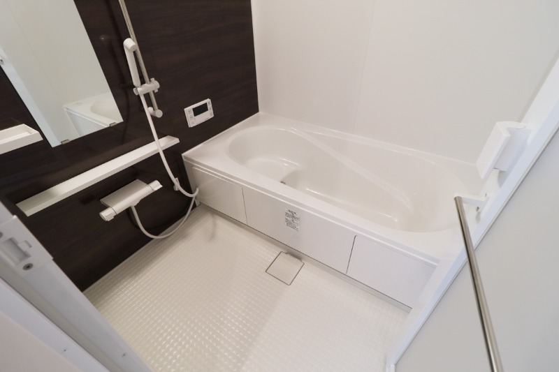 バス・シャワールーム　図面と現状に相違がある場合には現状を優先