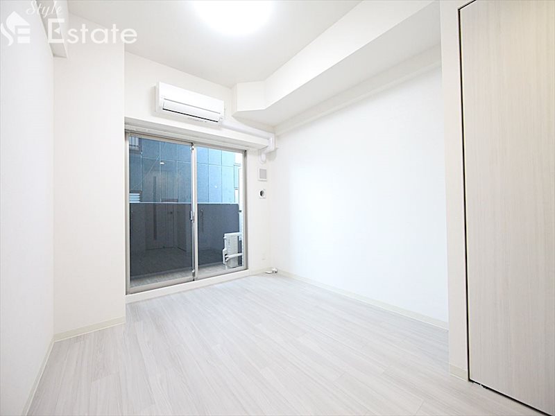 居室・リビング　内装