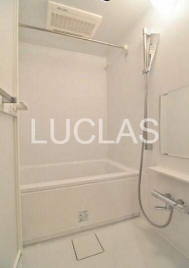 バス・シャワールーム　清潔感のある浴室で日々の疲れを癒します♪