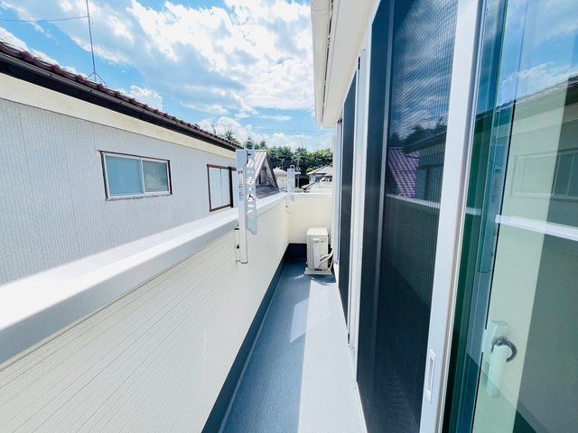 バルコニー　バルコニー