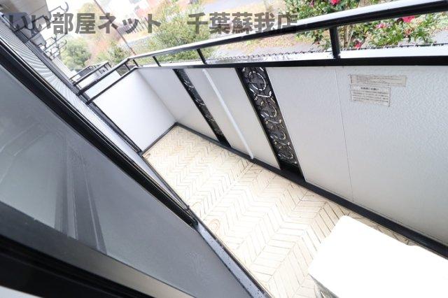 バルコニー　お洗濯にも便利なバルコニー付き