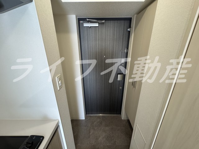 玄関　収納もある玄関です