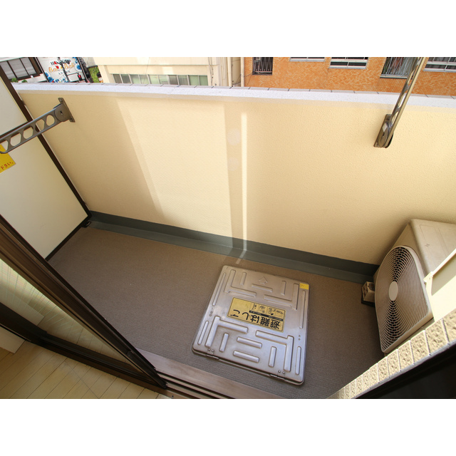 バルコニー　４０３バルコニー