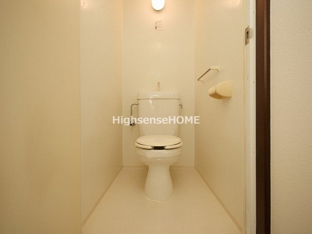 トイレ　シンプルで使いやすいトイレです