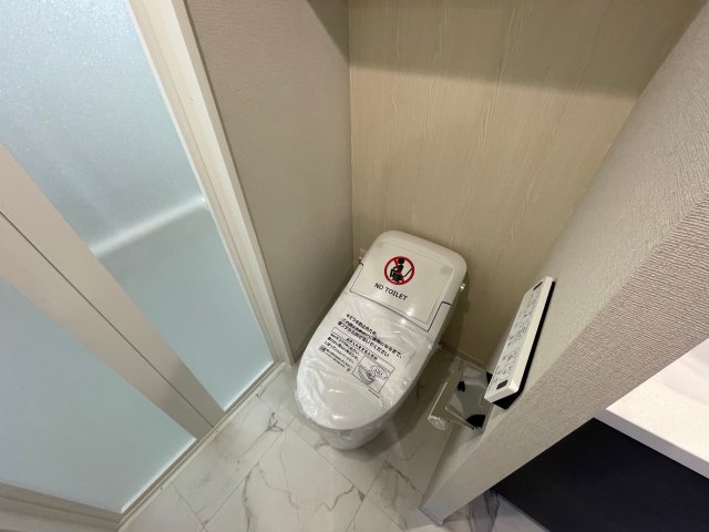 トイレ　別部屋参考写真