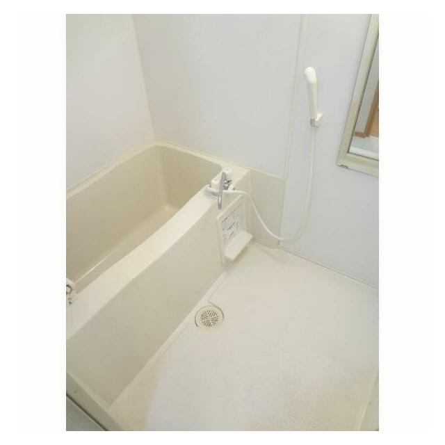 バス・シャワールーム　別号室の参考写真です