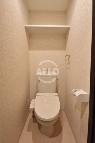 トイレ　Luxe海老江II（ラグゼ海老江II）　温水洗浄便座