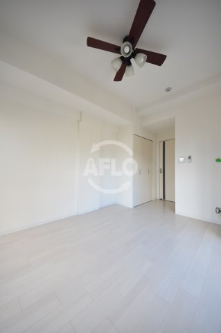 居室・リビング　Luxe海老江II（ラグゼ海老江II）　洋室