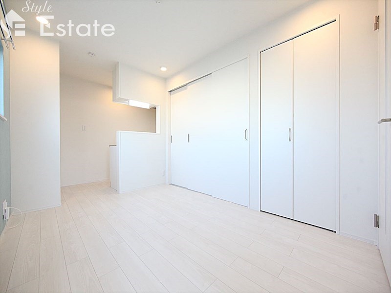 居室・リビング　内装