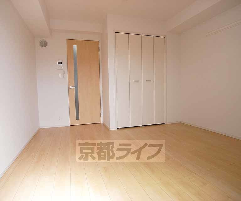 居室・リビング　日当たり良好です。