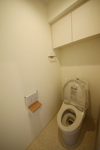 トイレ　★ウォシュレット付きトイレです★