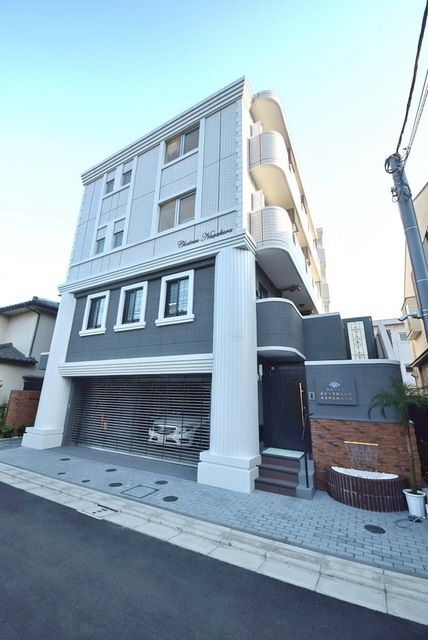 建物外観　★女性限定オートロック物件です★