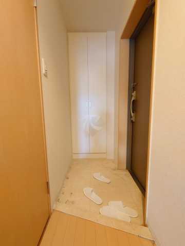 玄関　エスティメゾン神田