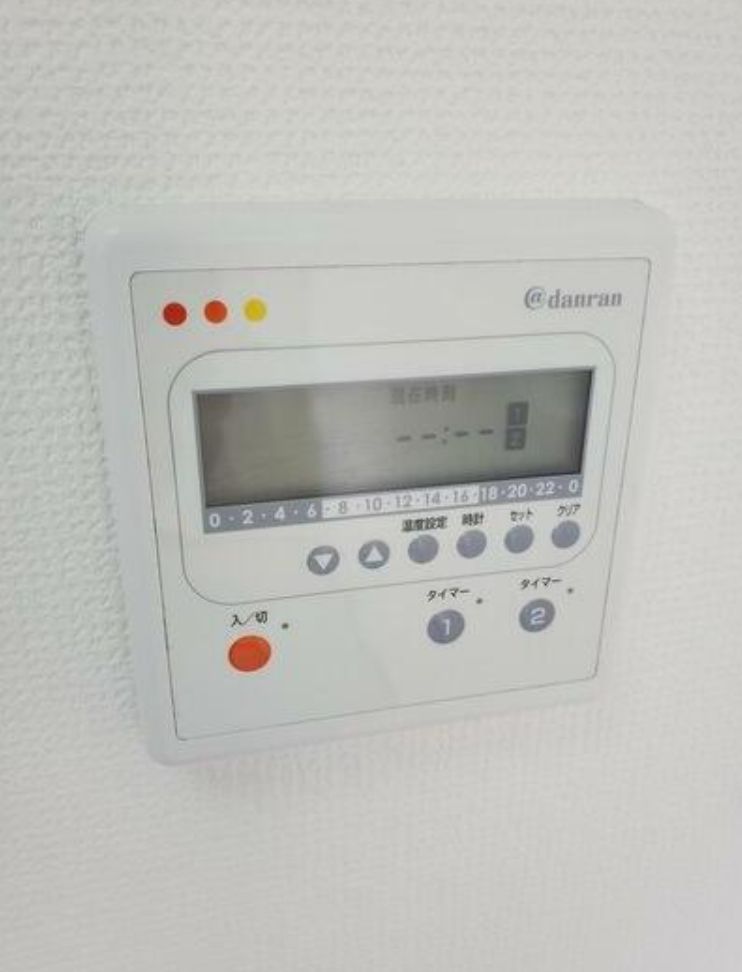 その他　床暖房設備（同一仕様写真）