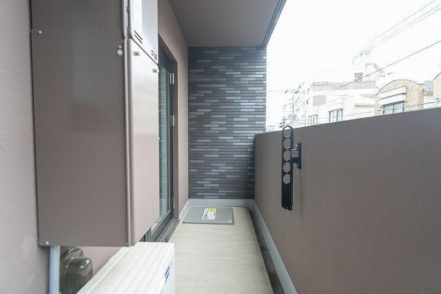 バルコニー　バルコニーがあります