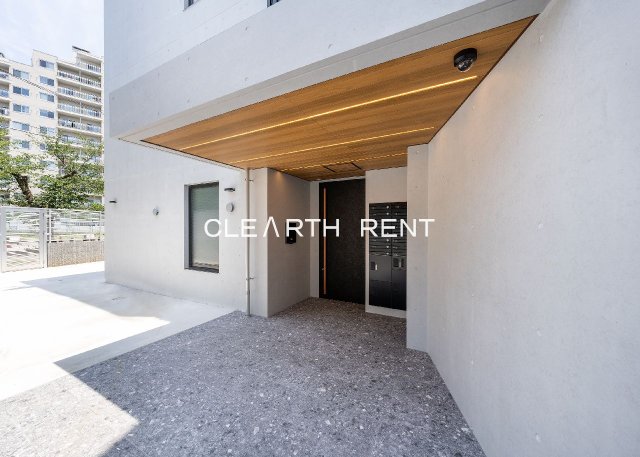 エントランス　☆【新築】家賃2ヶ月無料/さらに敷金礼金0で初期費用がお得☆