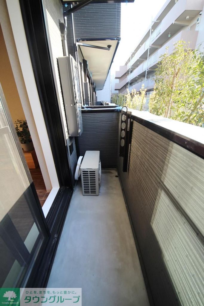 バルコニー　バルコニー