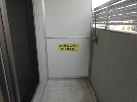 バルコニー　ベランダ