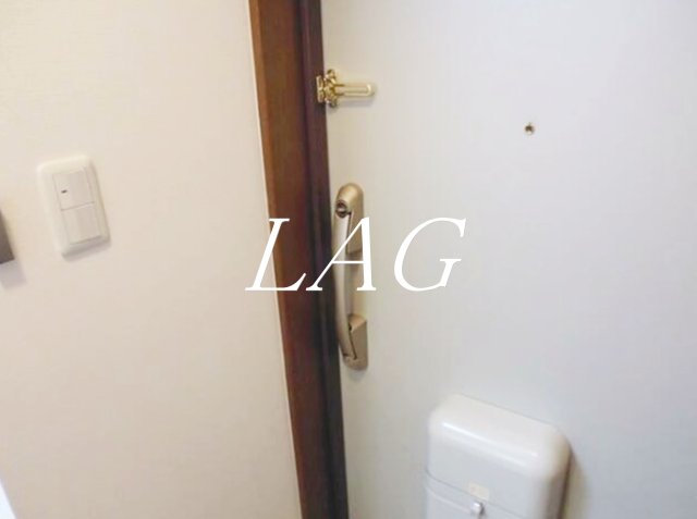 玄関　玄関です。