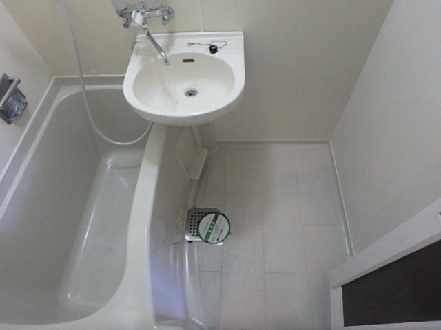 バス・シャワールーム　☆ゆったりくつろげるお風呂☆