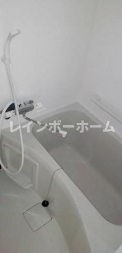 バス・シャワールーム　ゆったり過ごせるお風呂です