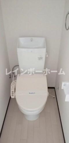 トイレ　ゆったりとした空間のトイレです