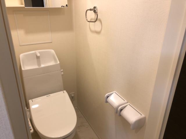 トイレ　トイレ