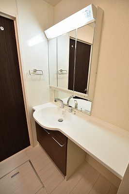 洗面設備　洗面脱衣所/シャワー付洗面台