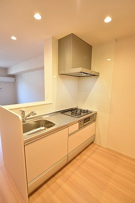 キッチン　対面式システムキッチン