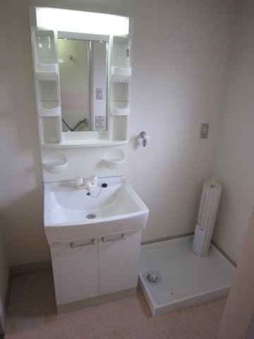 洗面設備　洗髪洗面化粧台