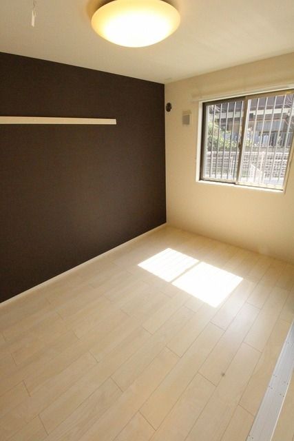 その他部屋・スペース　★５．３帖の洋室★