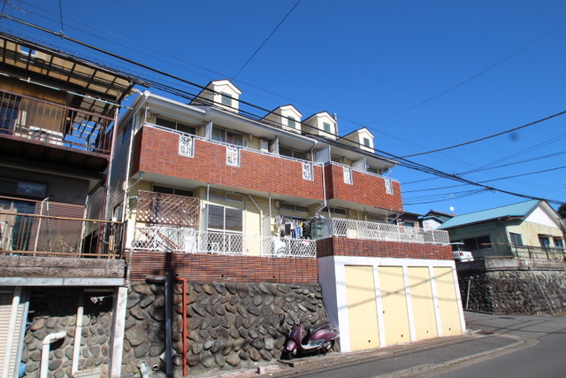 建物外観　東都管理物件だから入居中のトラブルも安心です♪