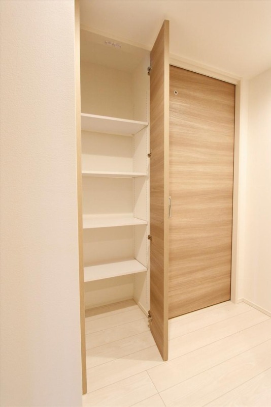 その他設備　収納スペースもございます♪