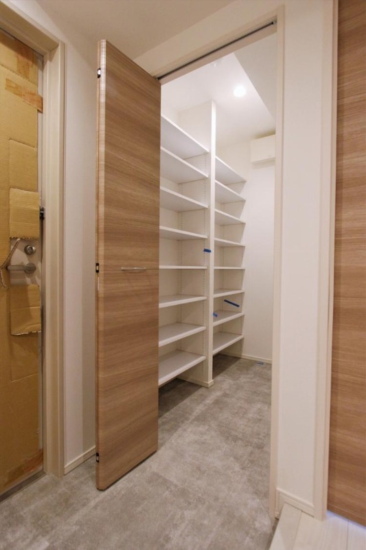 玄関　シューズウォークインクローゼット♪