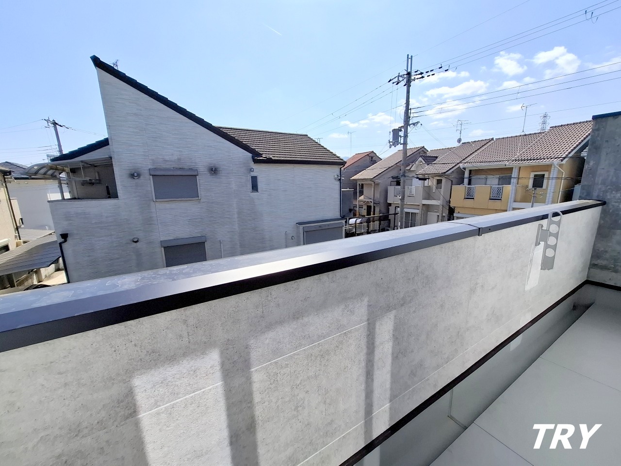 バルコニー　南向きのバルコニー