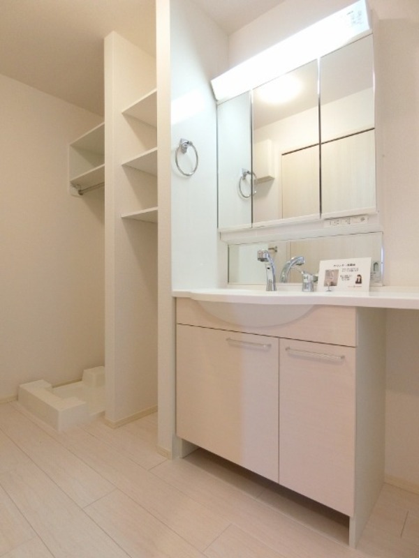 洗面設備　図面と現状に相違がある場合には現状を優先