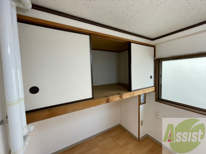 収納　押入を開けてみました。たっぷり入りますね～