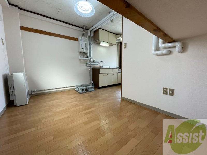 居室・リビング　広くてキレイなお部屋が広がっていて、充実した生活が送れそう。