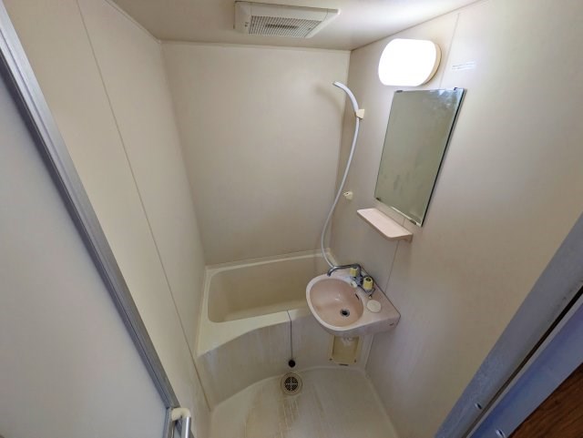 バス・シャワールーム　※現況優先
