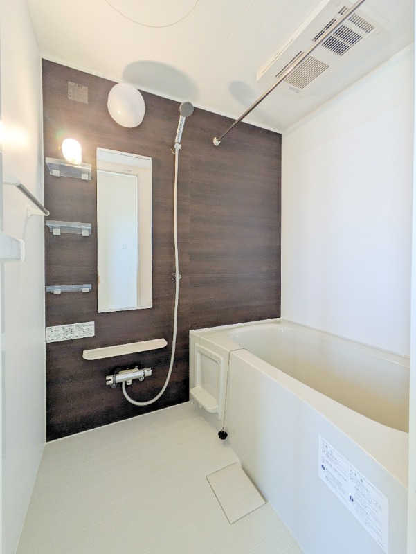 バス・シャワールーム　図面と現状に相違がある場合には現状を優先