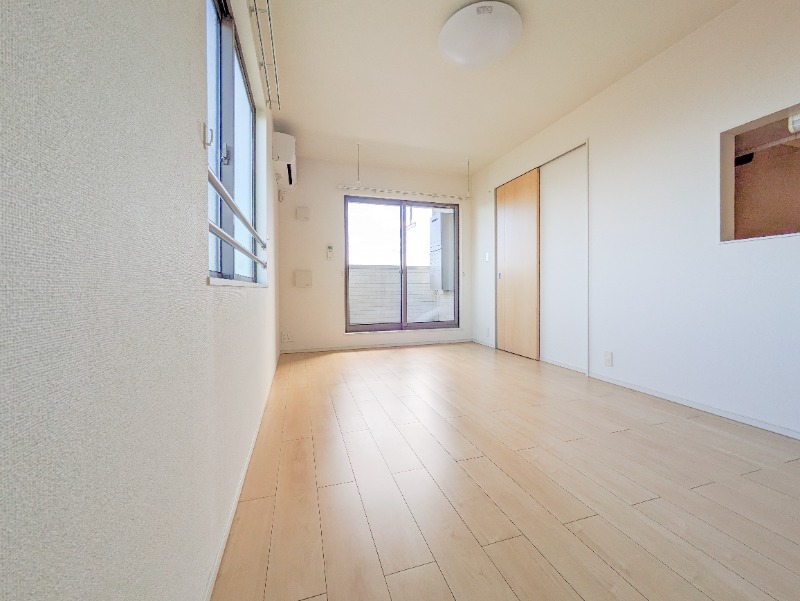 居室・リビング　図面と現状に相違がある場合には現状を優先