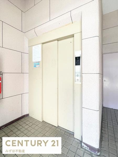その他共有部分　エレベーター付で昇り降りも楽ちん☆