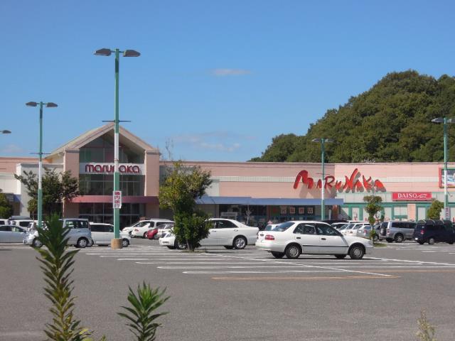 スーパー　マルナカ平島店（スーパー）まで700m