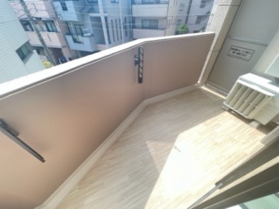 バルコニー　※別部屋の写真です