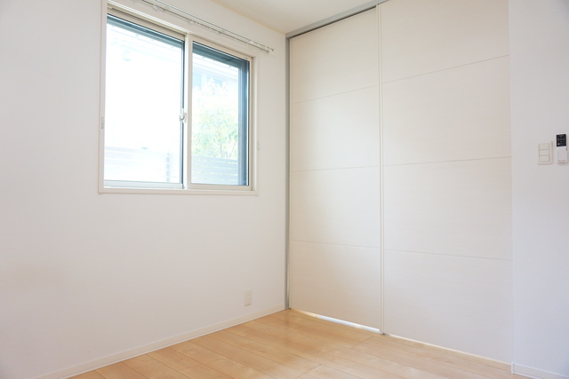 その他部屋・スペース　落ち着いた雰囲気で寝室向きのお部屋です♪