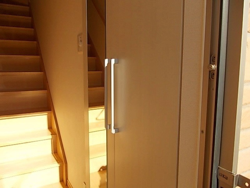 玄関　図面と現状に相違がある場合には現状を優先