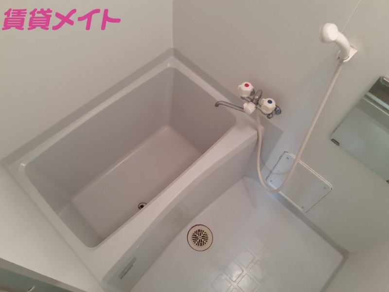 バス・シャワールーム　別部屋参考写真