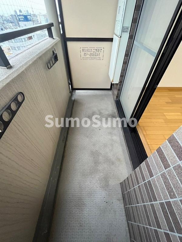 バルコニー　外からの目が気にならないバルコニーで洗濯物が干せます