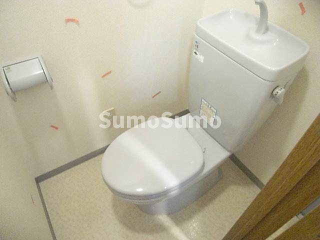 トイレ　トイレもきれいです